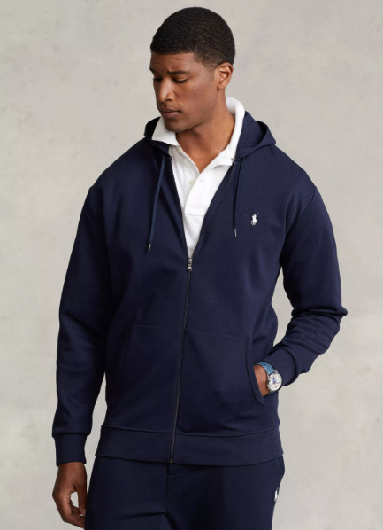 Hoodies & jackets